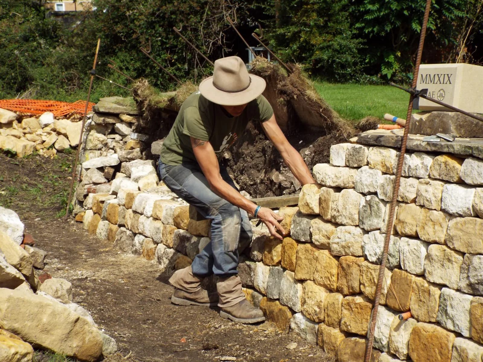 Introduction To Building A Dry Stone Wall