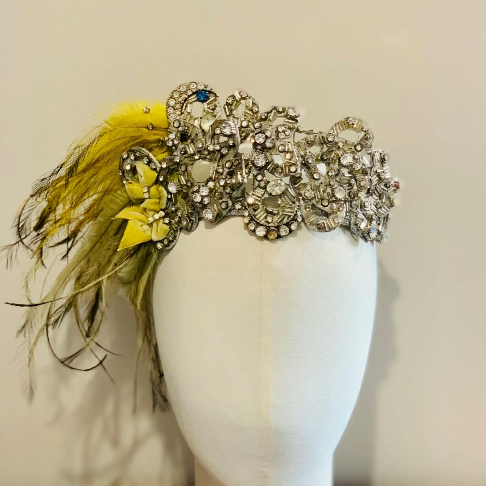 Lola! Create a Showgirl Headpiece Inspired by Lola Montez
